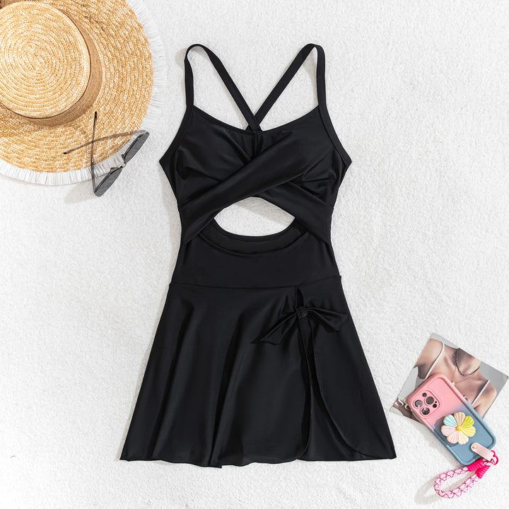 Damen Sportliches Badeoutfit mit Wickelrock Echo Archiv