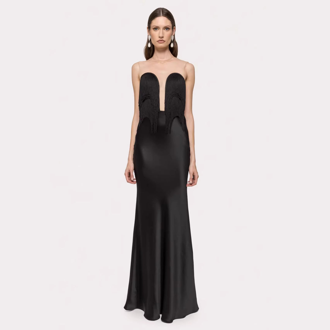 Damen Langärmliges Maxikleid mit tiefem V-Ausschnitt und fransierten Details Echo Archiv