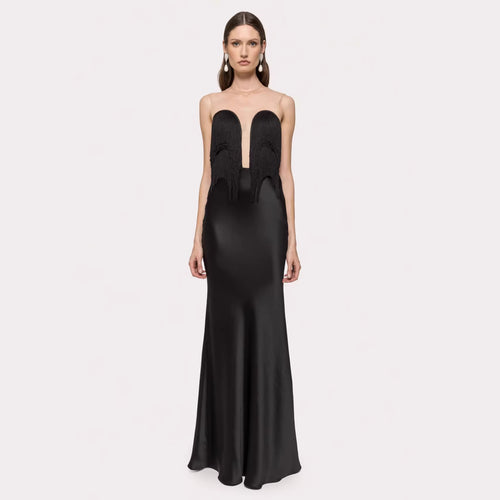 Damen Langärmliges Maxikleid mit tiefem V-Ausschnitt und fransierten Details Echo Archiv