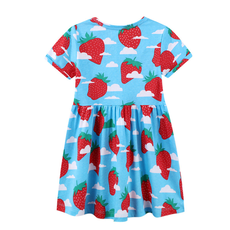 Mädchen Sommerkleid mit fröhlichem Erdbeer-Print Echo Archiv