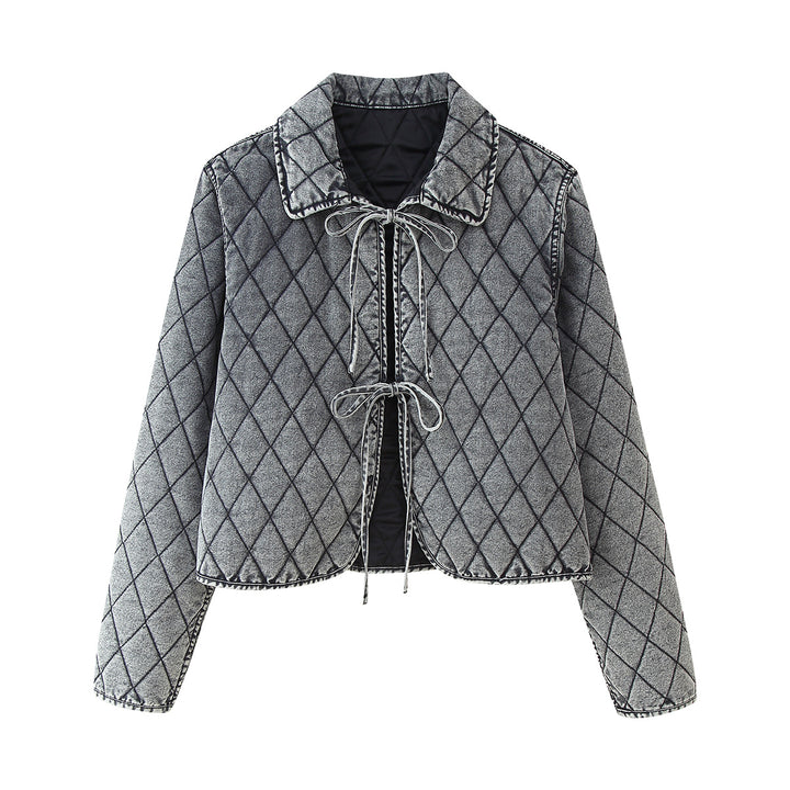 Damen kastige gesteppte Denim‑Optik Kurzjacke mit Rautenmuster und Bindebändern – Célinea