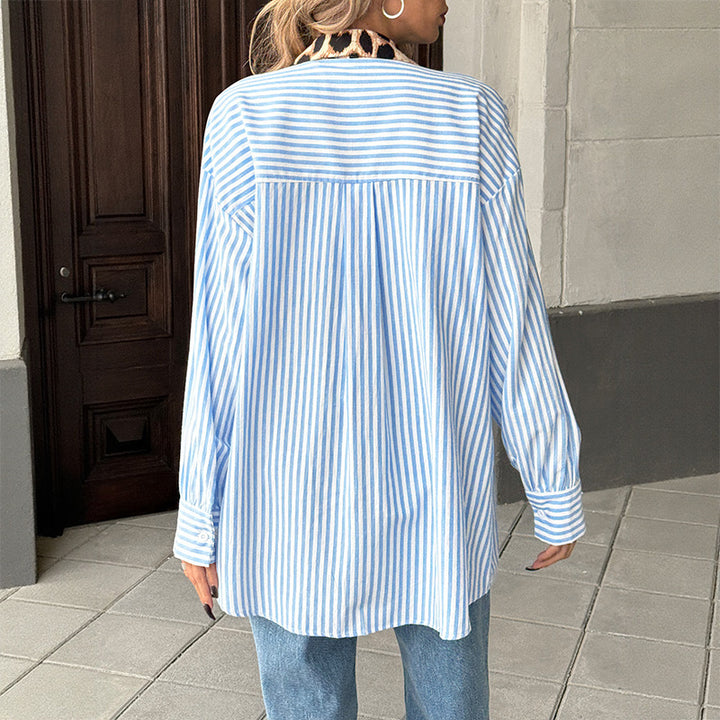Damen Modische Hemdbluse mit floralem Detail und tierischem Muster Echo Archiv