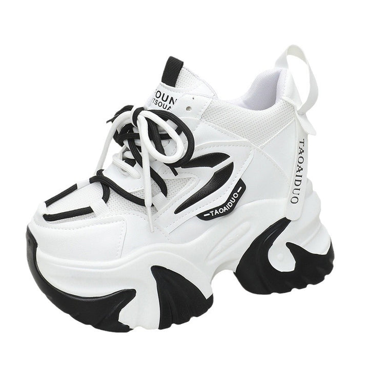 Damen nan klobige Plateau-Sneaker mit skulpturaler Profilsohle Echo Archiv