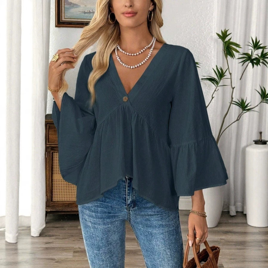 Damen nan elegante Empire-Bluse mit V-Ausschnitt, geraffter Brustnaht und Glockenärmeln Echo Archiv