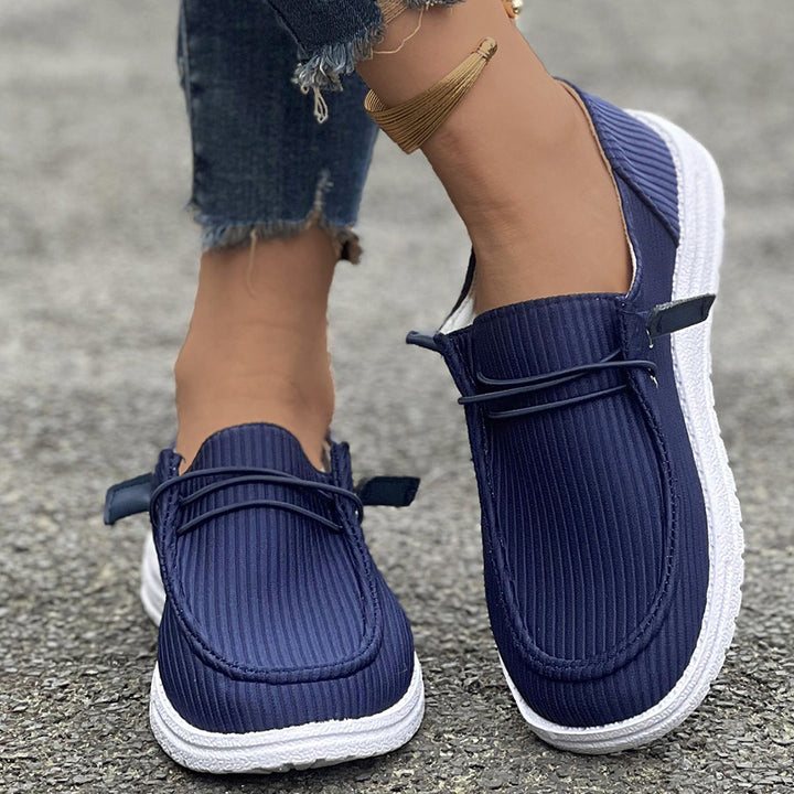 Damen nan lässige Slip-On Sneaker-Halbschuhe mit geripptem Textilobermaterial und elastischer Schnürung Echo Archiv