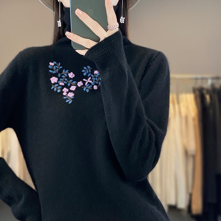 Damen Kaschmir‑Optik Rollkragenpullover mit zarter Blumenstickerei am Brustbereich Echoarchiv