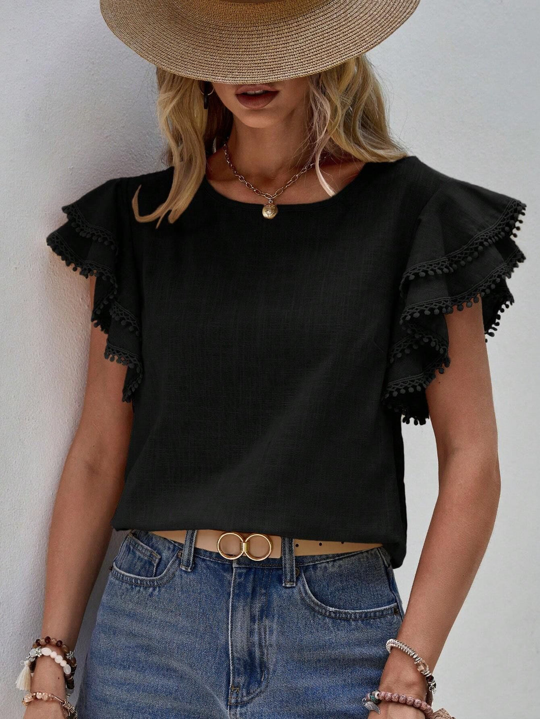 Damen Bluse mit Volantärmeln und Pompon-Spitzenbesatz Echo Archiv