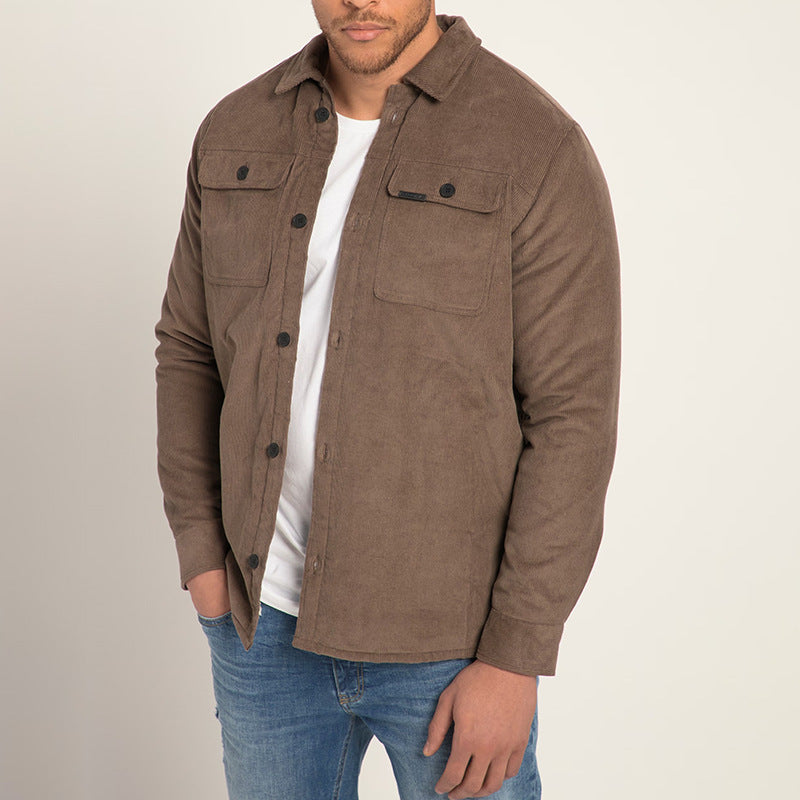 Herren Cordjacke mit praktischen Brusttaschen und modernem Schnitt Echoarchiv