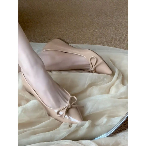Damen Spitz zulaufende Ballerina-Slipper mit kleinem Keilabsatz – Lioré