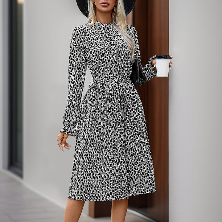 Damen Elegantes Wickelkleid mit floralen Mustern Echo Archiv