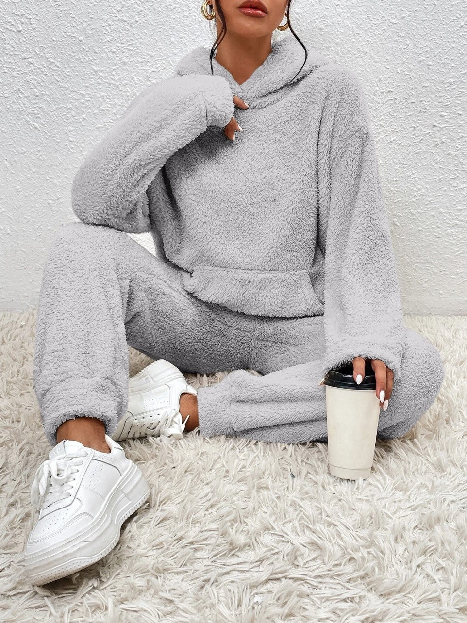 Damen nan kuscheliges Teddy-Fleece Hausanzug-Set mit Kapuze, Kängurutasche und elastischer Jogginghose Echo Archiv