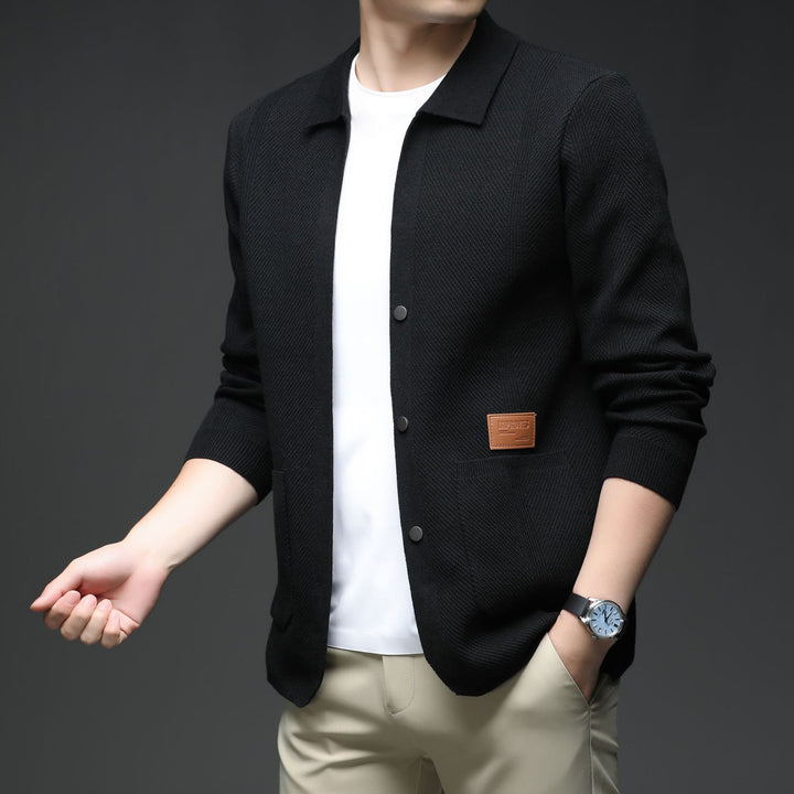 Herren Strickjacke mit legerem Schnitt und Klassischem Kragen Echoarchiv