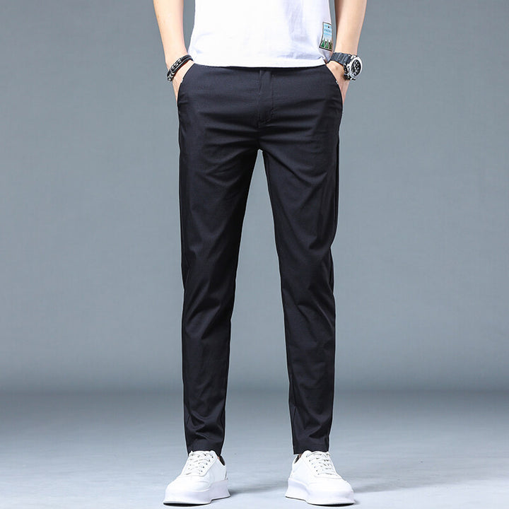 Herren luftige Freizeithosen im modernen Slim-Fit Design Echoarchiv