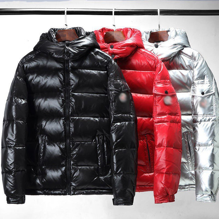 Herren Glänzende Stepp-Kapuzenjacke mit Cargo-Brusttasche Echoarchiv