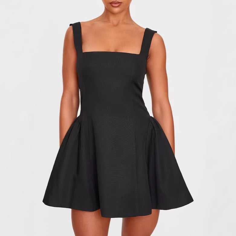 Damen A-Linien Kleid mit quadratischem Ausschnitt und angeschnittenen Taschen Echo Archiv