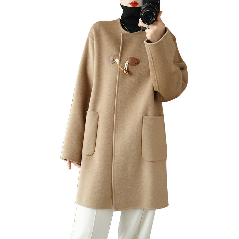 Damen Midilanger Wollmixmantel mit KnEchoarchivelverschlüssen, kastiger Silhouette und aufgesetzten Taschen Echoarchiv