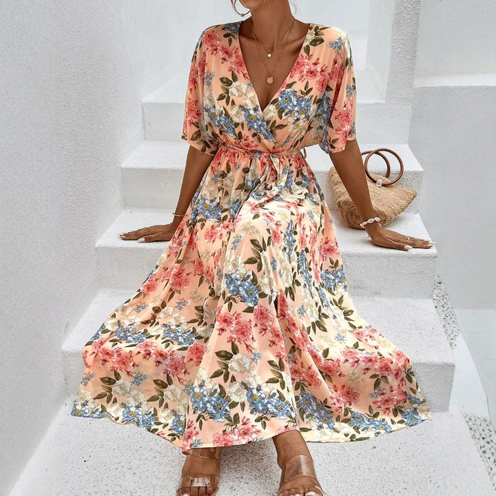 Damen nan florales V-Ausschnitt-Bindekleid mit tailliertem Gürtel und seitlichem Beinschlitz Echo Archiv