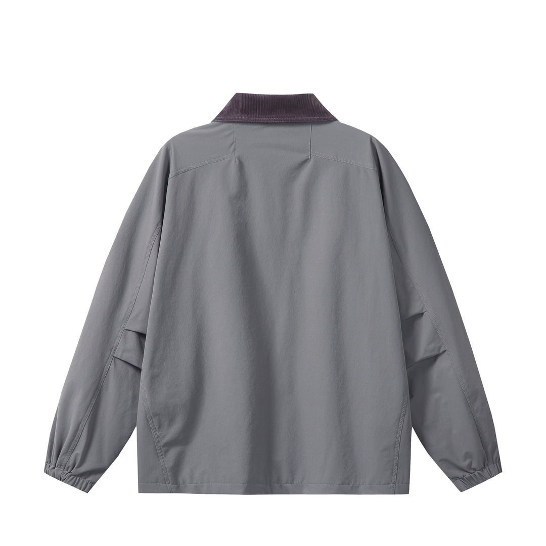 Unisex Kurz geschnittener Boxy-Blouson mit Cordkragen, Reißverschluss und Utility-Pattentaschen Echoarchiv
