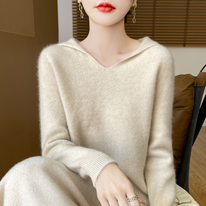 Damen Weicher Mohair‑Optik Kapuzenpullover mit V‑Ausschnitt und geripptem Saum Echoarchiv