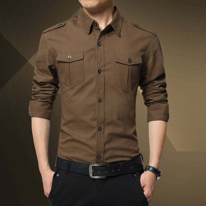 Herren Slim-Fit Baumwoll-Mix Utility-Hemd mit Schulterklappen und Brustpattentaschen Echoarchiv