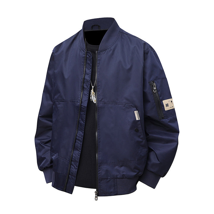 Herren Urbaner Nylon-Flight-Bomber mit Utility-Ärmeltasche und Zwei-Wege-Reißverschluss Echo Archiv