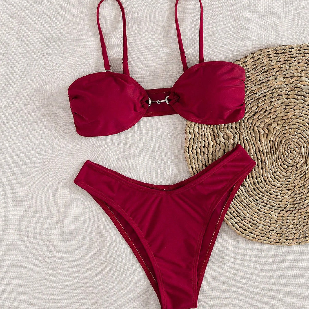 Damen Bandeau-Bikini mit modischem Schnitt und verstellbaren Trägern Echo Archiv