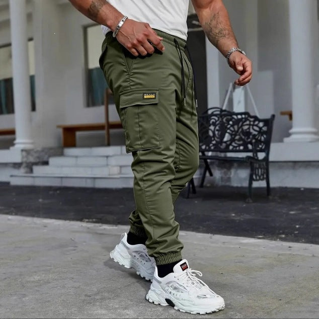 Herren Tapered Cargo-Jogginghose mit elastischem Bund, Kordelzug und Mehrfachtaschen Echo Archiv