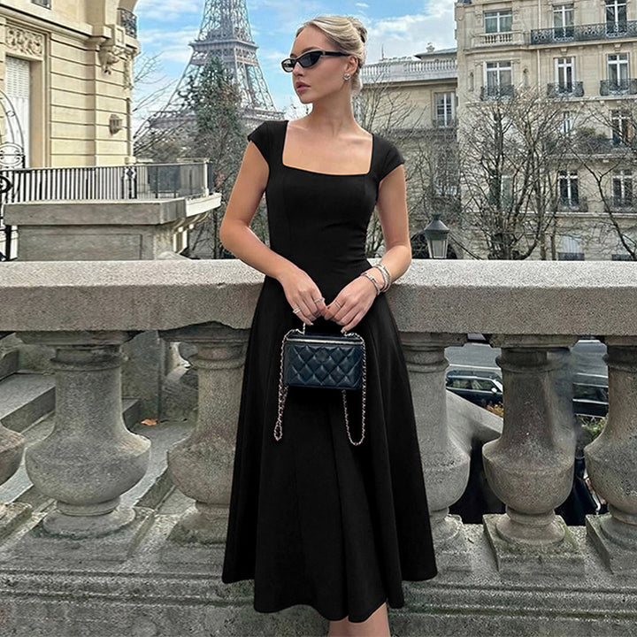 Damen Elegantes Maxikleid mit quadratischem Ausschnitt und fließendem Rock Echo Archiv