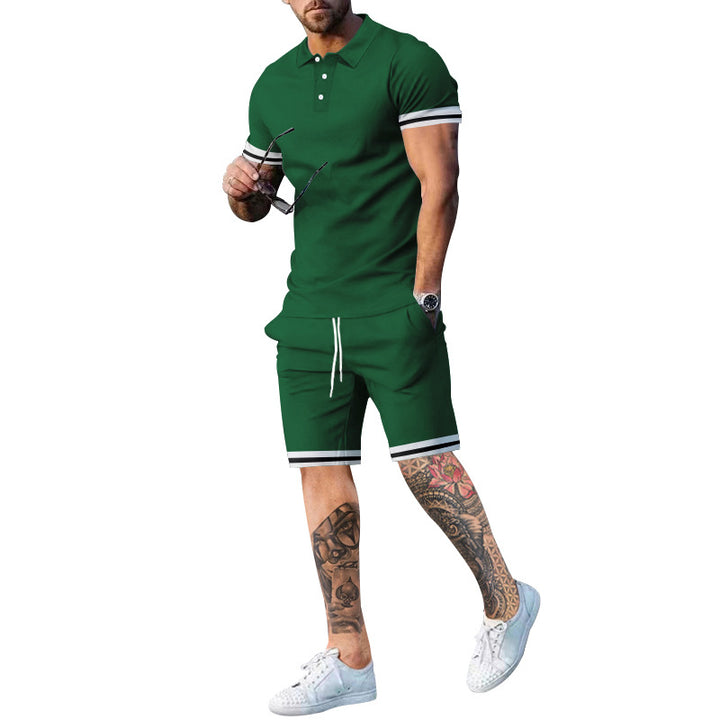 Herren Poloshirt und Shorts-Set mit sportlichen Akzenten Echoarchiv