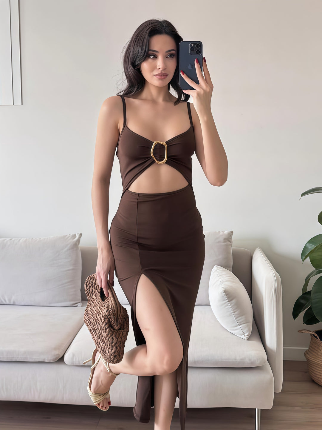 Damen Figurbetontes Maxikleid mit Cut-Outs und elegantem Gürtel Echo Archiv