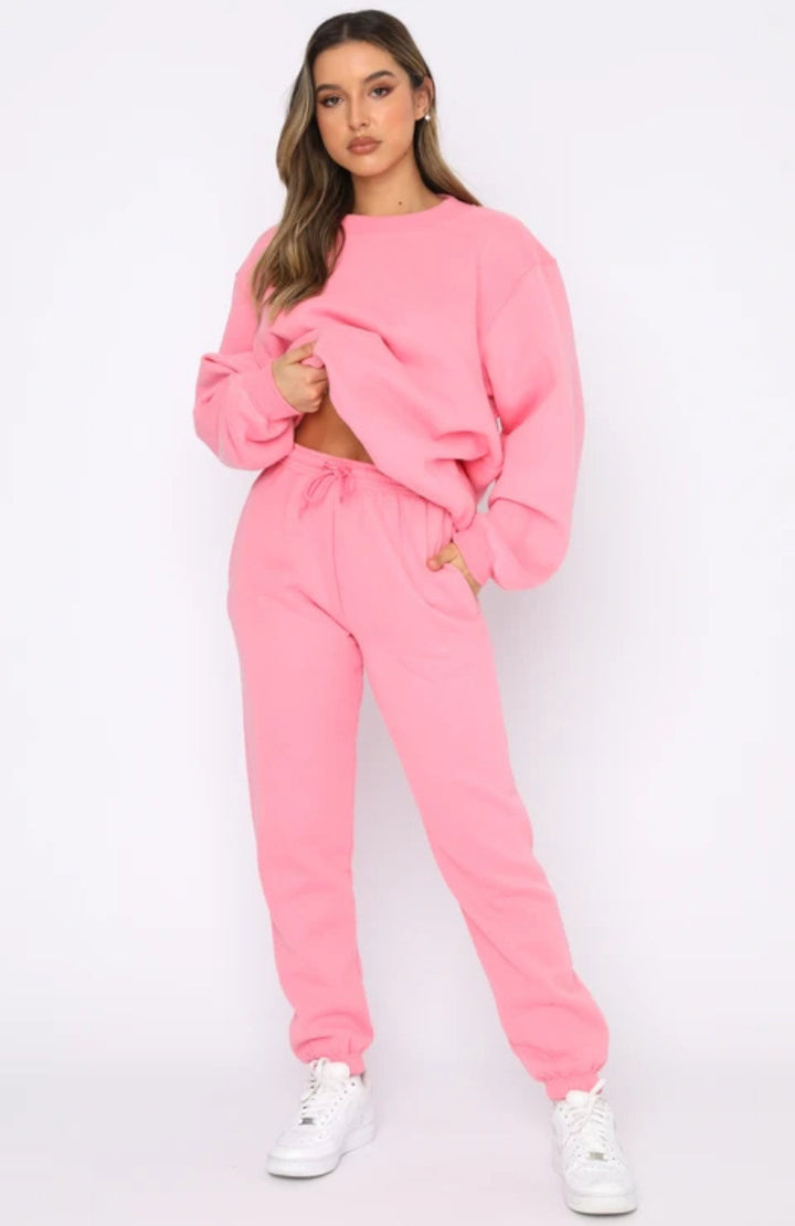 Damen zweiteiliges Cozy-Loungewear-Set mit Oversize-Rundhals und hochgeschnittener Jogginghose mit Kordelzug – Élanora