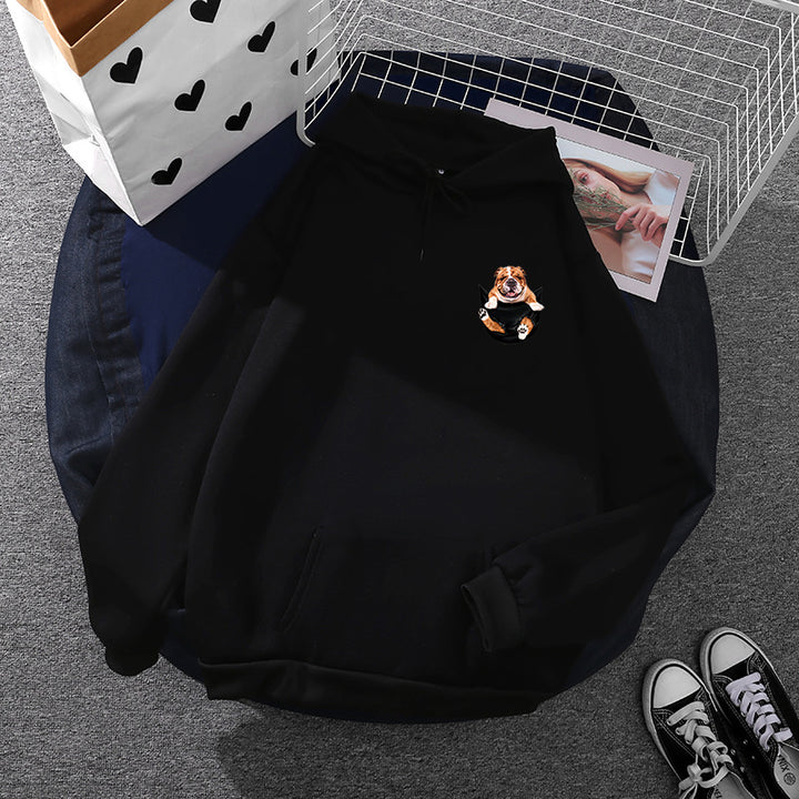 Unisex Kapuzenpullover mit Bulldoggen-Taschenpatch, oversized Schnitt und angerauter Fleece-Innenseite – Auréline