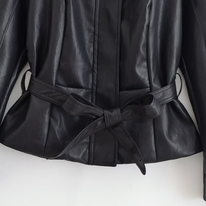 Damen Taillierte Lederoptik-Jacke mit Bindegürtel und Ballonärmeln Echoarchiv