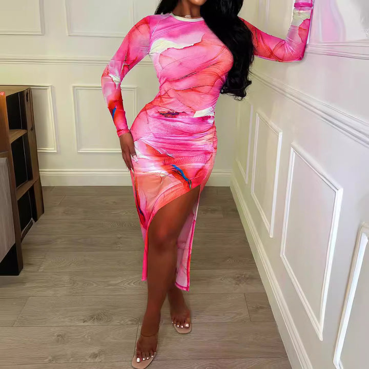 Damen Figurbetontes Maxikleid aus Mesh mit Langarm, seitlichem Beinschlitz und abstraktem Print – Avérine