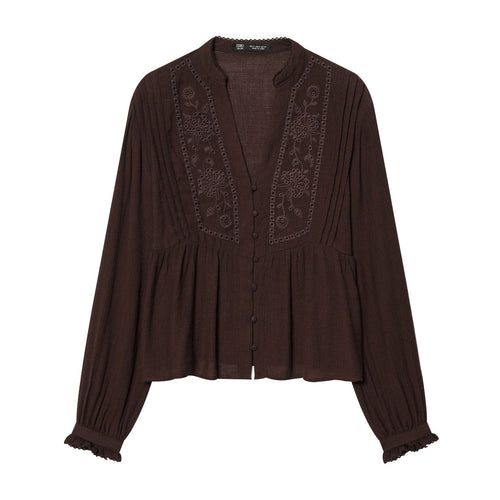 Damen leichte bestickte Baumwollbluse im Boho‑Stil mit Stehkragen, Zierknopfleiste und geraffter Empire‑Taille – Élovi