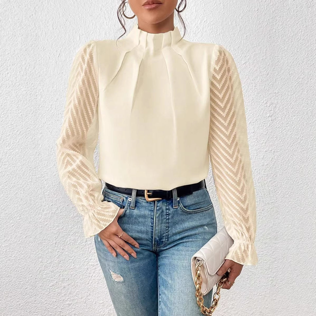 Damen Taillierte Chiffonbluse mit Stehkragen und transparenten Chevron-Ärmeln Echo Archiv