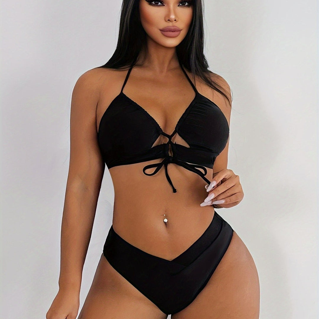 Damen Triangel-Bikini mit verstellbarem Rücken und modischem Cut-Out Echo Archiv