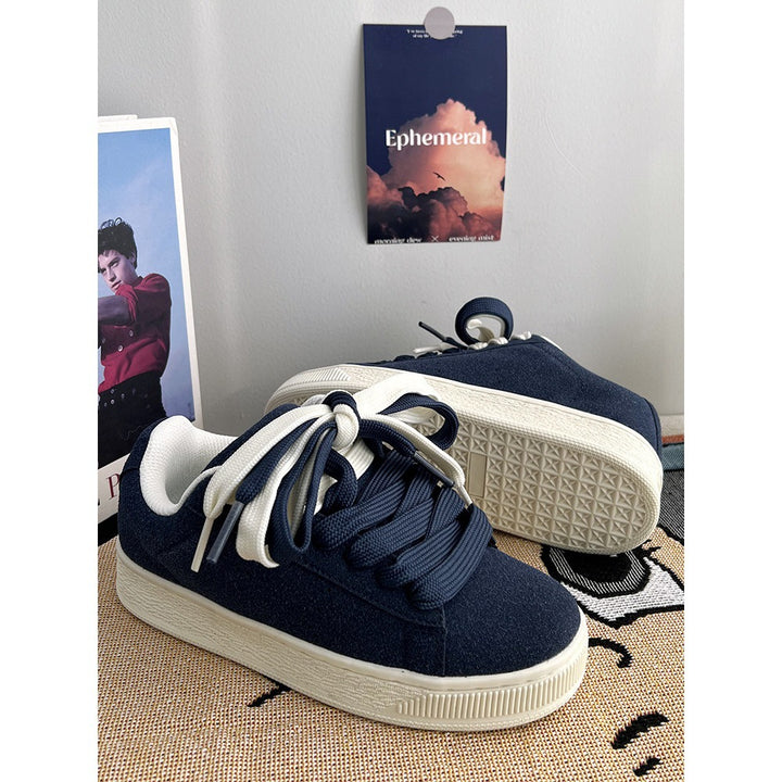 Herren Sportliche Sneakers aus Wildleder Echoarchiv
