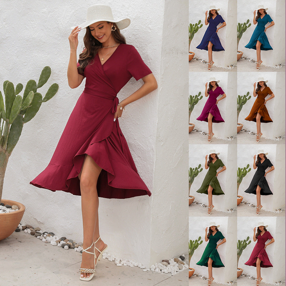 Damen Elegantes Wickelkleid mit schwungvollem Saum und praktischen Seitentaschen Echoarchiv