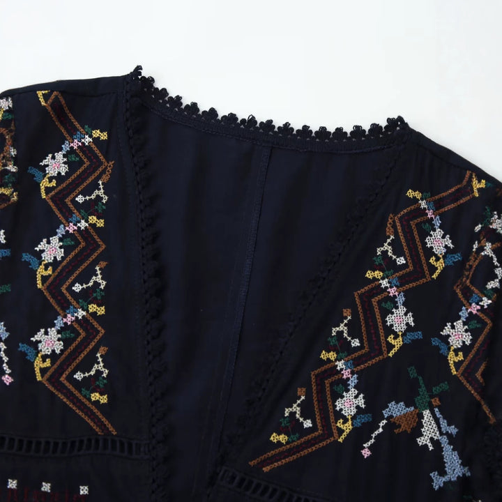 Damen Bestickte Boho-Kimono-Jacke mit Bindeband und Häkelbesatz Echo Archiv
