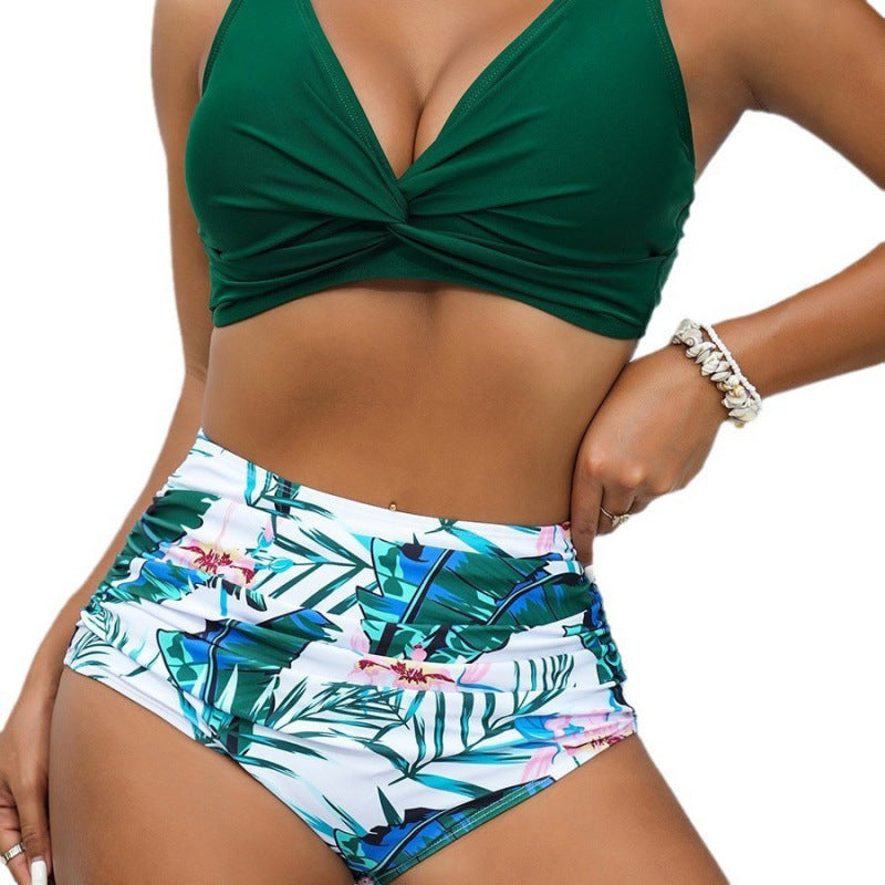 Damen Bikini-Set mit figurschmeichelndem Oberteil und hoch geschnittenem Slip Echo Archiv