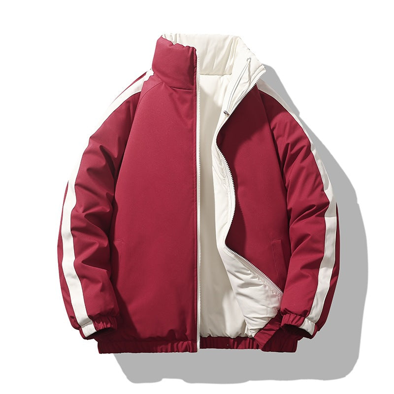 Herren Kurz geschnittene Thermo-Pufferjacke mit hohem, verstellbarem Stehkragen und kontrastierter Innenfütterung Echoarchiv