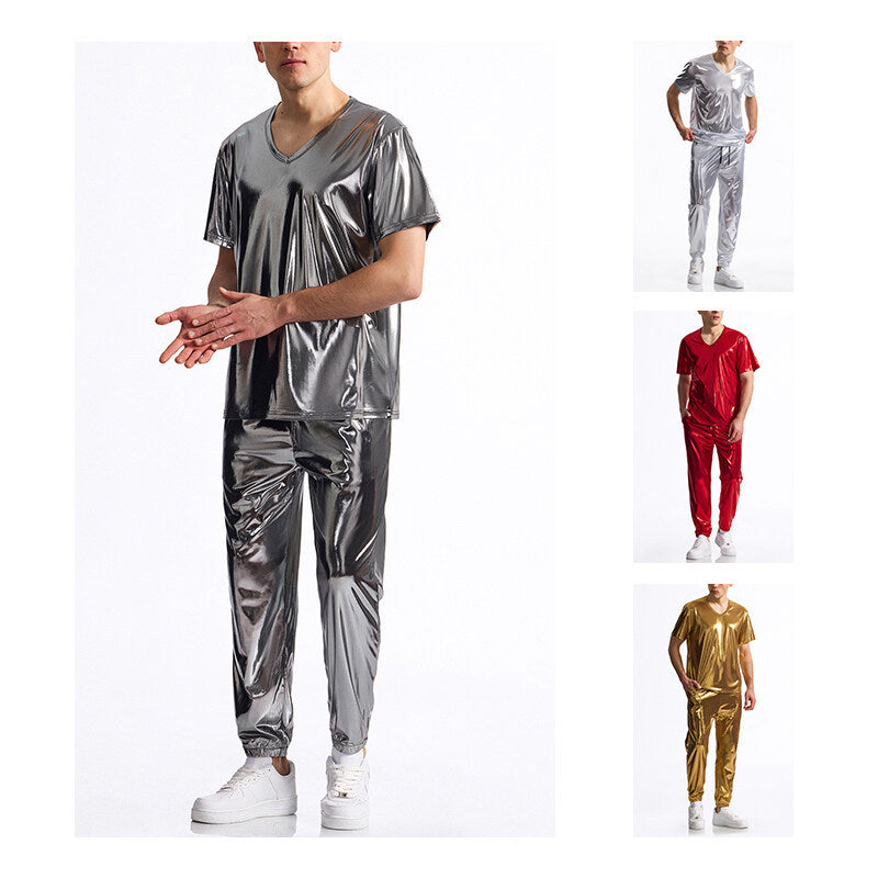 Herren glänzendes Sport-Outfit mit modernem V-Ausschnitt und elastischem Bund Echoarchiv