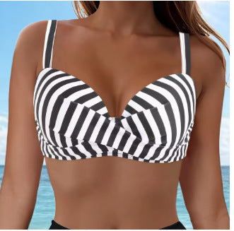 Damen Elegantes Bikinioberteil mit Wickeldesign Echo Archiv