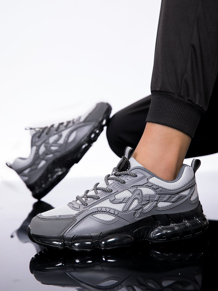 Herren Sportlicher Chunky-Sneaker mit glänzenden Overlays und gedämpfter Luftkissen-Sohle Echoarchiv