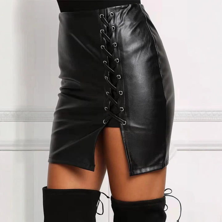 Damen Figurbetontes Langarmoberteil mit hohem Kragen und eleganten Details Echo Archiv