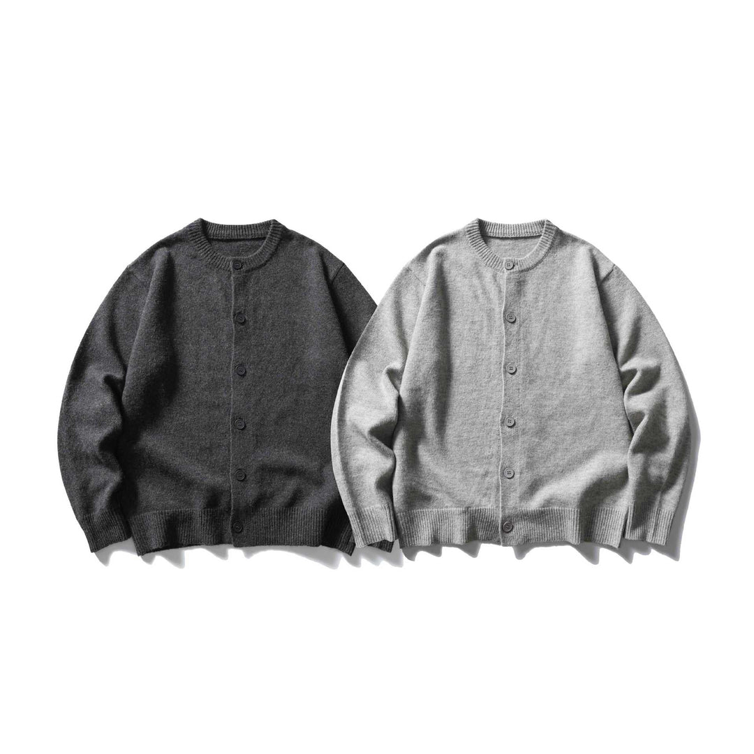 Damen Feinstrick-Cardigan mit Rundhalsausschnitt, durchgehender Knopfleiste und breiten Rippbündchen Echoarchiv