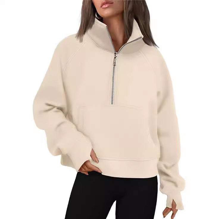 Damen nan cropped Halbzip-Sweatshirt mit hohem Stehkragen, Kängurutasche und überschnittener Schulter Echo Archiv