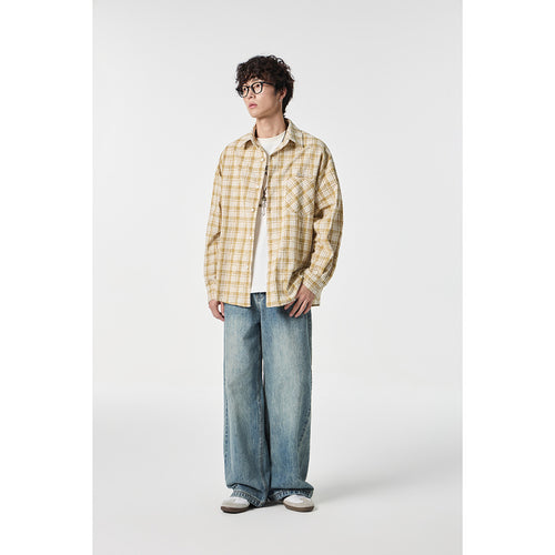 Unisex Oversize Karo-Hemdjacke aus leichter Baumwollmischung mit aufgesetzter Brusttasche Echoarchiv