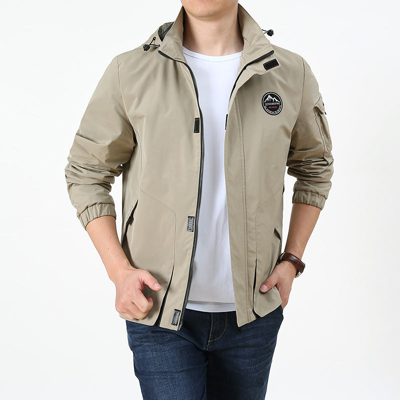 Herren Leichter Kapuzen-Softshellblouson im Urban-Outdoor-Stil mit Ärmeltasche und elastischen Bündchen Echoarchiv